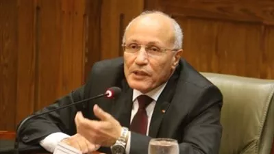 شراكة بين 