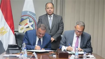 بروتوكول تعاون بين الضرائب واتحاد بنوك مصر للانضمام للفاتورة الإلكترونية