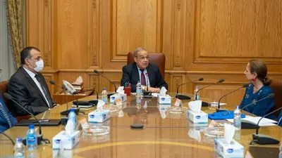 وزير الإنتاج الحربى يبحث تعزيز العلاقات الإقتصادية مع كولومبيا