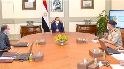 السيسى يوجه باطلاق اسم «شينزو آبى» على محور مرورى جديد شرق القاهرة