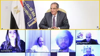 وزير الاتصالات يشهد تخريج شباب مبادرة «منصة إطلاق الشركات الناشئة»