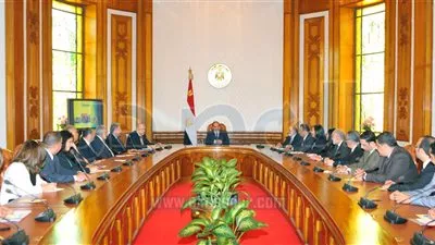 بالصور.. رئيس