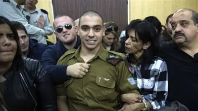 نتنياهو يطالب بالعفو عن الجندي الإسرائيلي المدان بقتل جريح فلسطيني