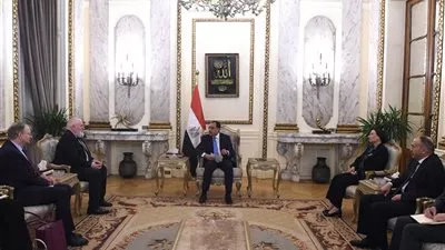 مدبولي: تخصيص المواقع اللازمة لإقامة مشروعات إنتاج الهيدروجين الأخضر