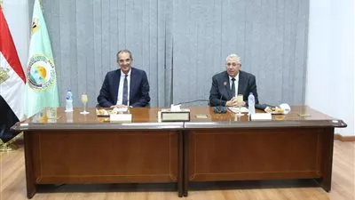 وزيرا الاتصالات والزراعة يبحثان سرعة رقمنة الخدمات الزراعية