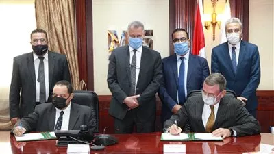 مذكرة تفاهم بين «تنمية المشروعات» والجامعة الأمريكية لنشر ريادة الأعمال