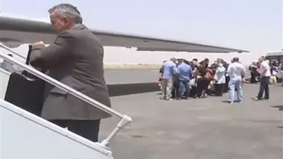 بالفيديو.. طائرة 