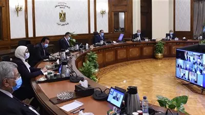 حظر دخول غير المطعمين ضد «كورونا» للمنشآت الحكومية.. ديسمبر المقبل