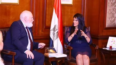 «المشاط» تستعرض دور مصر فى دعم التحول المناخى أمام وفد مفوضية الاتحاد الأوروبي