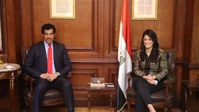 وزيرة التعاون الدولي تبحث مع السفير القطري سبل تطوير العلاقات المشتركة