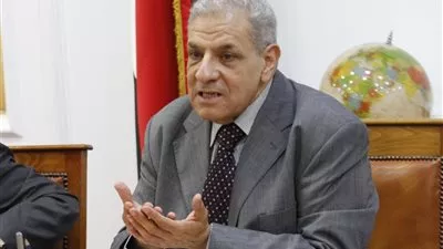 رئيس 
