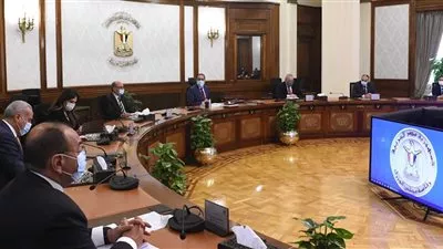 رئيس الوزراء يتابع إجراءات تنشيط قطاع التمويل العقارى