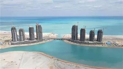 وزير الإسكان يتابع الموقف التنفيذى للمشروعات بمدينة العلمين الجديدة