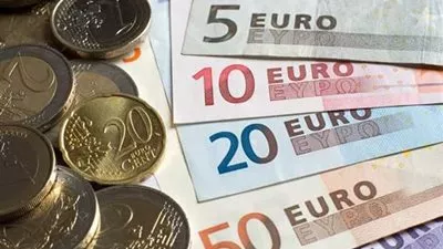 اليورو يرتفع من أدنى مستوى في 6 أسابيع