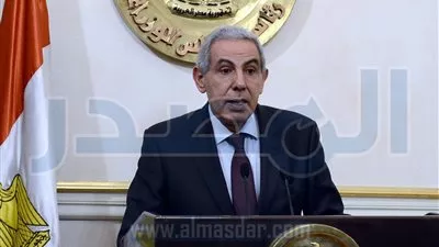 طارق قابيل: 80% من الصناعات ستكون بالاخطار و20% بالترخيص