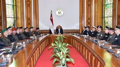 السيسي يوجه بمواصلة استهداف البؤرالإرهابية والحفاظ على سلامة المدنيين