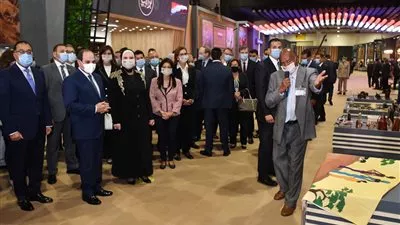 السيسى يفتتح معرض  «تراثنا» للحرف اليدوية والتراثية