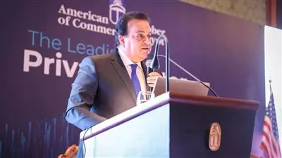 «عبد الغفار» يؤكد أهمية الشراكة بين القطاعين العام والخاص للارتقاء بالخدمات الصحية 