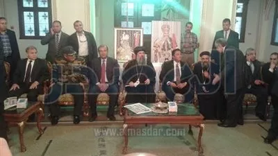 وزير التموين ومحافظ الاسكندرية  يقدمان التهنئة بعيد القيامة  للكنيسة المرقسية بالاسكندرية