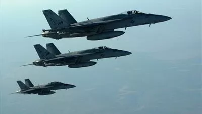 طيران التحالف يدمر آليات عسكرية تابعة لـ