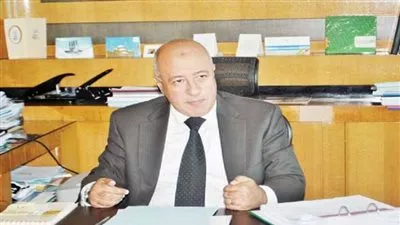 البنك الأهلي يفاوض جهات دولية للحصول على قرض جديد 