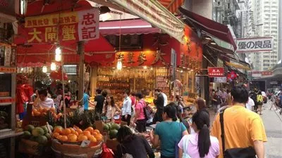 الصين تربك العالم وتدعو الشعب إلى تخزين الغذاء