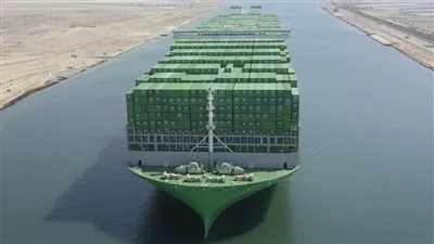 قناة السويس تعلن زيادة رسوم عبور السفن 6%