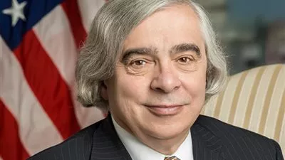 وزير الطاقة الأمريكي: المفاوضات مع إيران تحقق تقدماً مستمراً