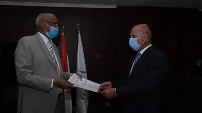 وزير النقل يوقع وثيقة التعاون المشترك فى مجال الربط السككى مع السودان