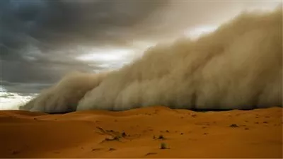 بالفيديو..عاصفة رملية تضرب شمال 