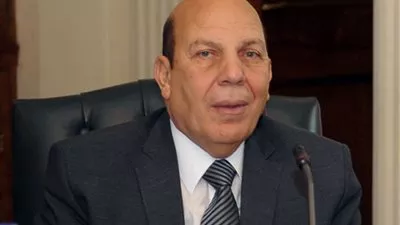 لبيب: برنامج تدريبى متخصص لفرق التنمية الاقتصادية بالمحافظات