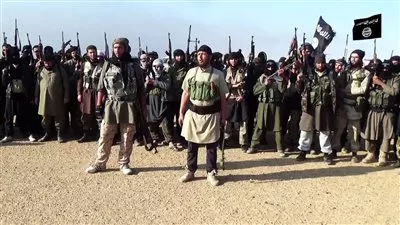 بالفيديو..مقتل 300 من 