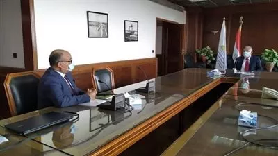 وزير الري يتابع تأهيل المنشآت وتطوير القناطر بالمحافظات