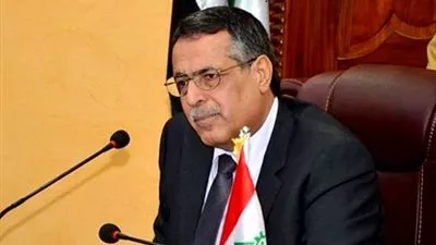 العراق يوقع عقد محطتي كهرباء مع 