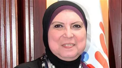 وزيرة التجارة: تسليم 47 وحدة إنتاجية لمصانع الغراء بمدينة الجلود بالروبيكى