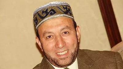أمن المطار يمنع 