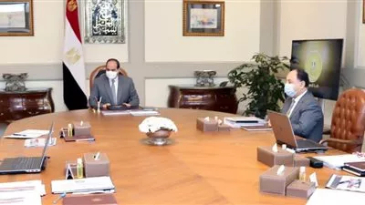 السيسى يوجه بتعزيز إجراءات الدولة المالية للتعامل مع تحديات كورونا