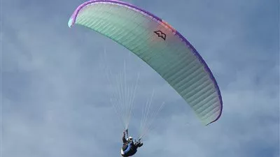 بالفيديو.. هواة الطيران 