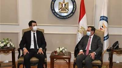 وزير البترول يبحث سبل تطوير الشراكة مع كوريا الجنوبية
