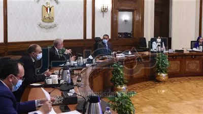 رئيس الوزراء يوجه بالإسراع في معدلات تنفيذ مشروعات تطوير شرم الشيخ