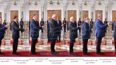 المحافظون الجدد ونوابهم يؤدون اليمين الدستورية أمام 