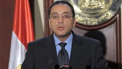 وزير الإسكان: 100 وحدة سكنية وطرق جديدة لتوطين بدو حلايب وشلاتين ومرسى علم