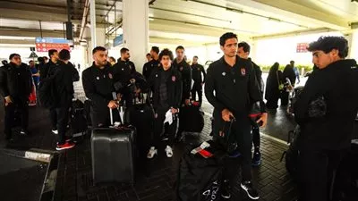 الأهلي يؤدي أولى تدريباته على ملعب 