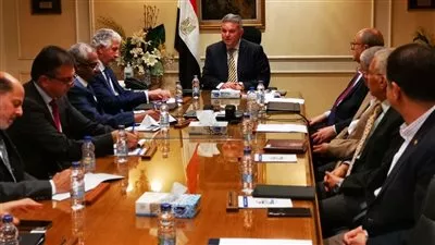 وزير قطاع الأعمال يبحث تعزيز التعاون مع المؤسسة الدولية الإسلامية لتمويل التجارة