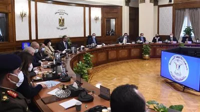 تحويل أتوبيسات وسيارات شرم الشيخ والغردقة للعمل بالغاز والكهرباء