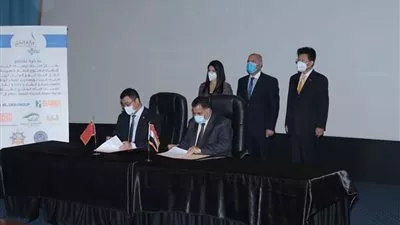 «النقل»: توقيع 6 إتفاقيات بمجالات السكك الحديدية والمترو والجر الكهربائى