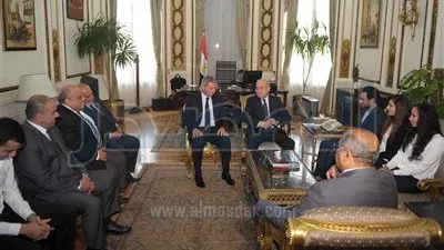 بالصور..تكريم أبطال العالم في الإسكواش في لقاء رئيس الوزراء