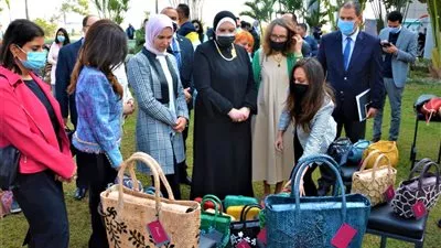 وزيرة التجارة تفتتح معرض «صنع فى مصر» بمتحف القوات الجوية