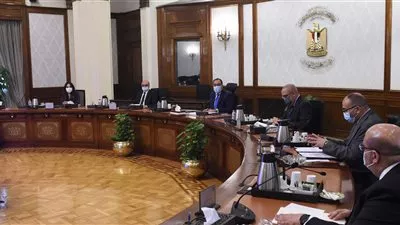 رئيس الوزراء يبحث إجراءات تنظيم قطاع التطوير العقاري في مصر