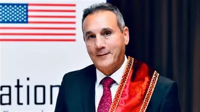 رئيس بنك مصر يفوز بجائزة «فخر العرب الدولية للقيادات المصرفية 2021»